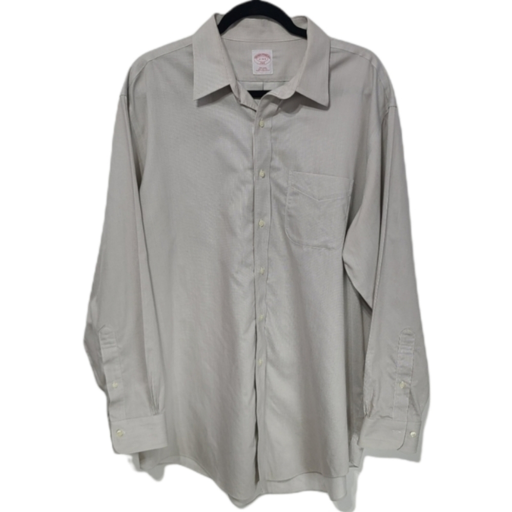 Brooks Brothers 346 Oxford Button Down Shirt Cotton, Size 17 (Neck), 34 / 35